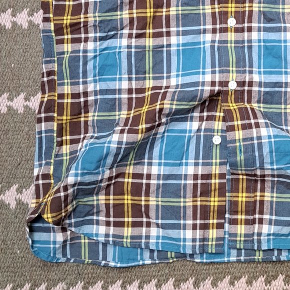 Men's J Crew Madras Short Sleeve Shirt - MED - Summerweight - Picture 3 of 4